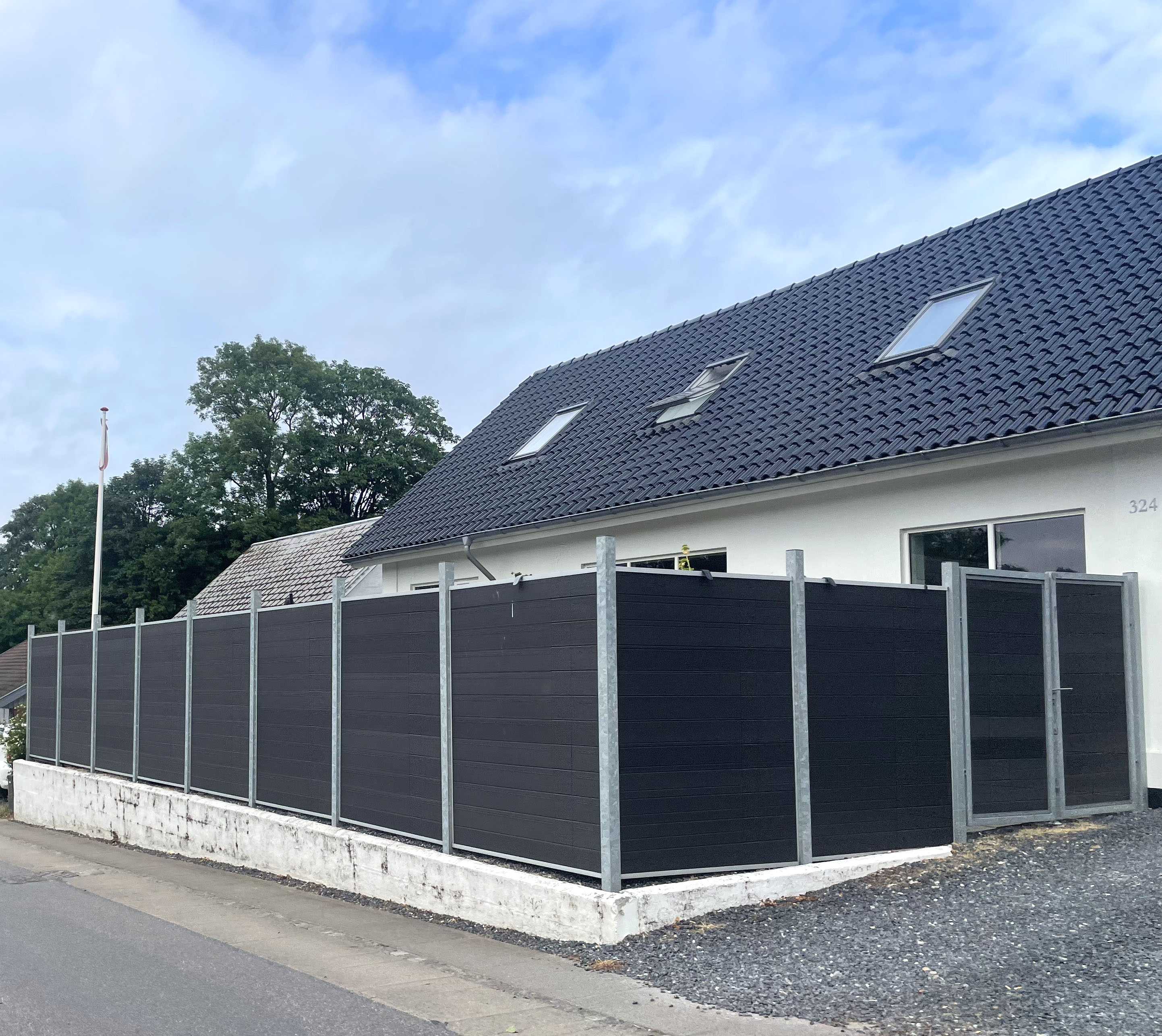 Откройте для себя универсальность и красоту решений для ограждений из ДПК