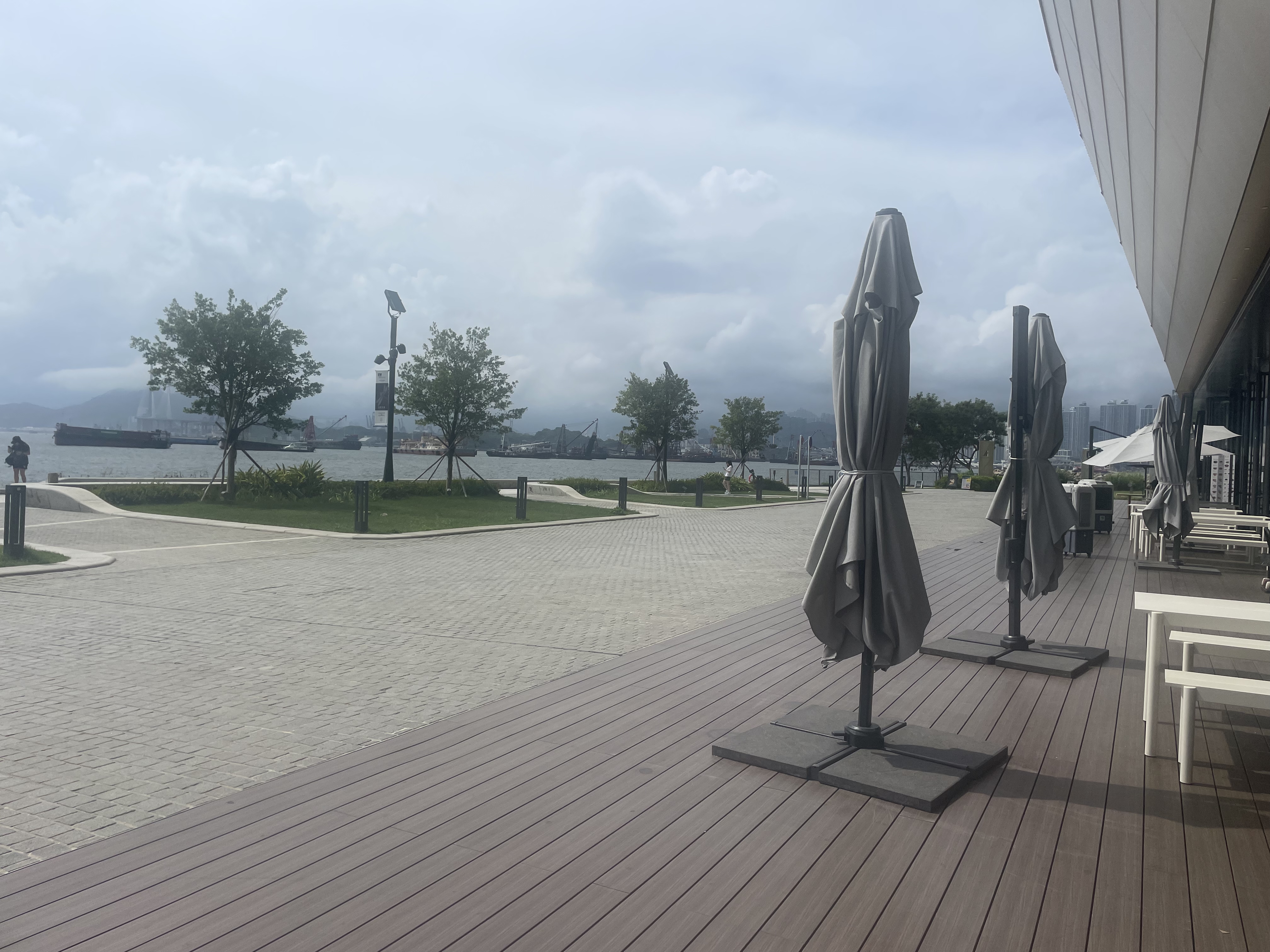 Террасная доска из ДПК используется внутри или снаружи помещения?